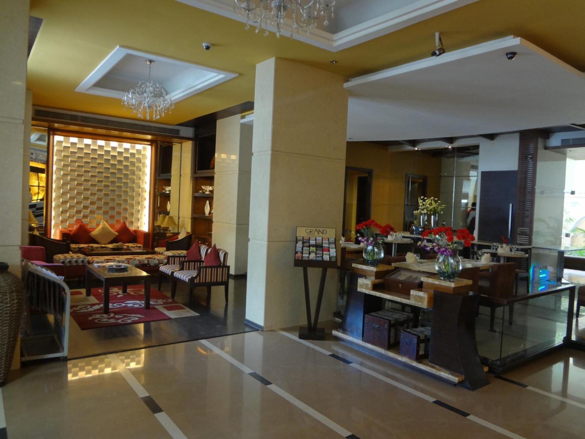 Grand Residency Hotel & Serviced Apartments Mumbai Exterior photo